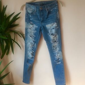 AE Destroyed Jeans